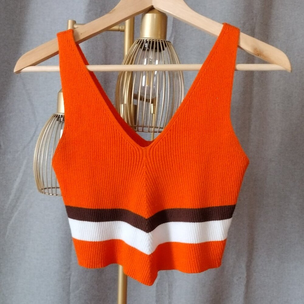 Almost Famous Ribbed Crop Tank Top – Size Large - Picture 4 of 9